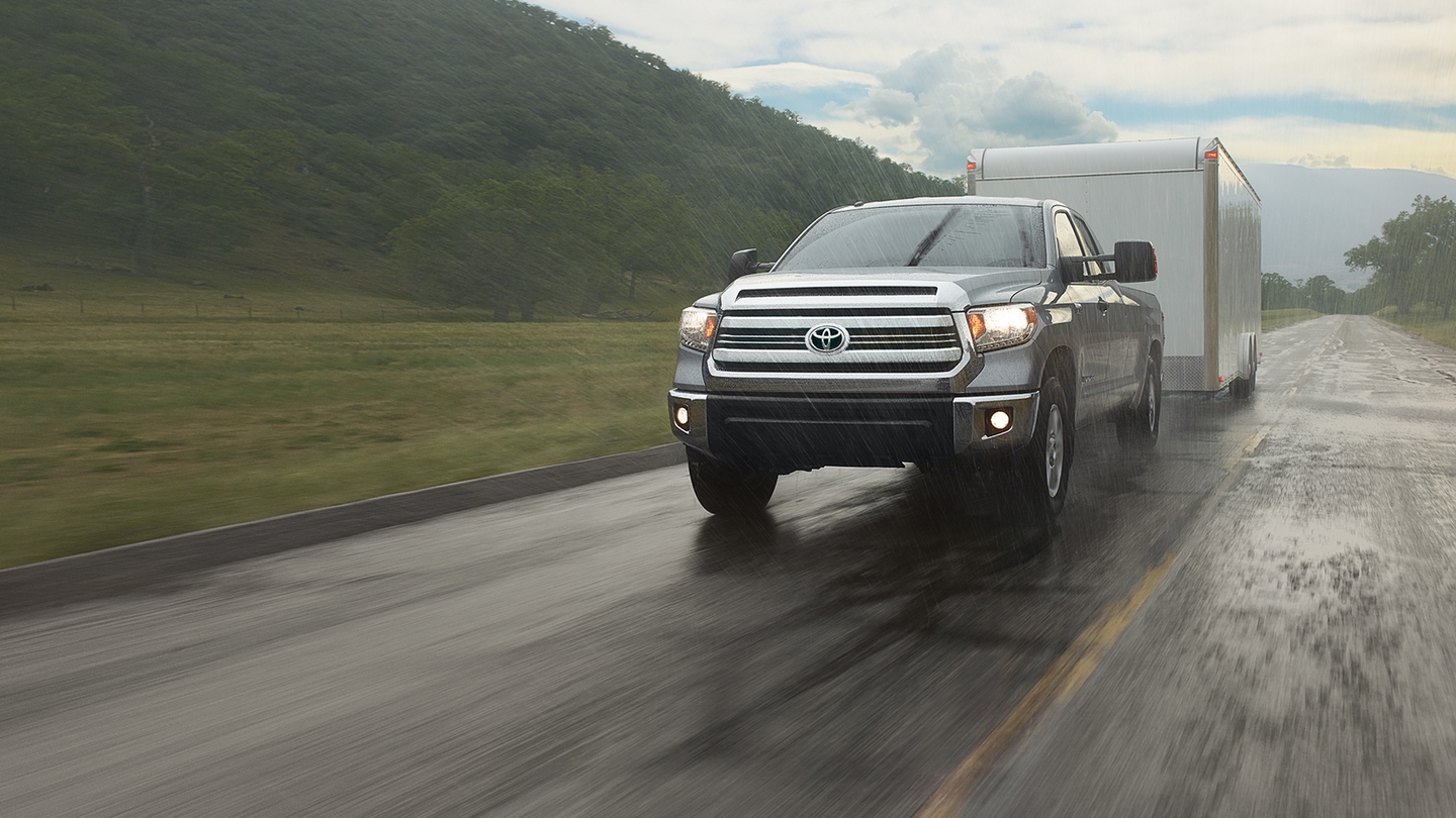 2017 Toyota Tundra Exterior Front Towing